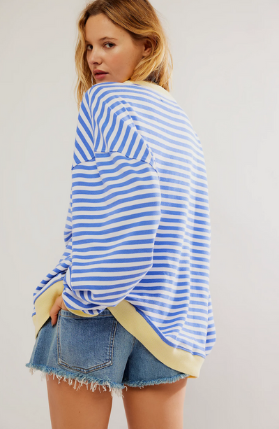 DARCI - STRIPED OVERSIZE SWEATER