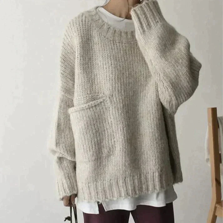 Kayla | Plus Size Ivory-Coloured Sweater with Front Pocket
