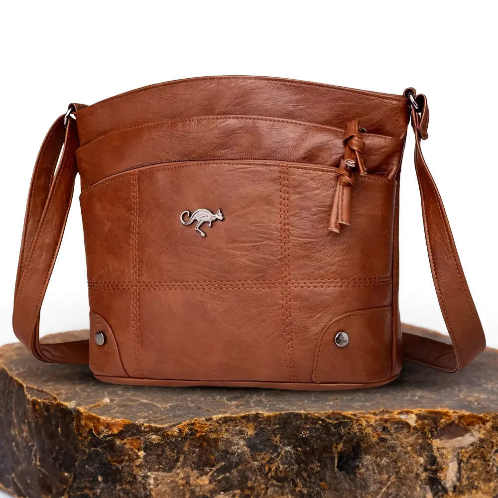 Gloria’s Graceful Design | Featured Signature Bag