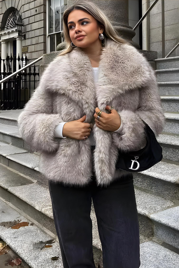 ANNA | FAUX FUR COAT