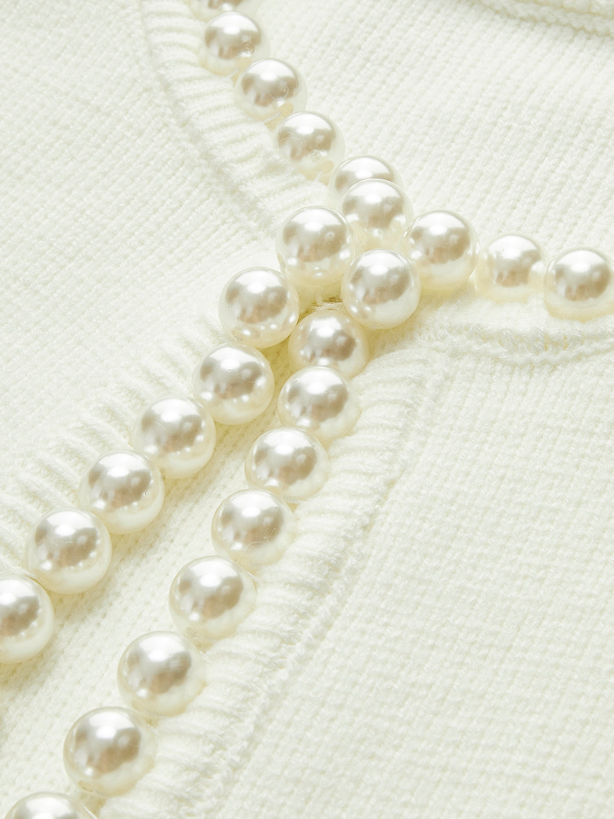 AVERY | CHIC PEARL CARDIGAN
