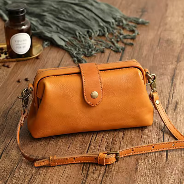 Theresa’s Everlasting Charm | Unique Women’s Bag