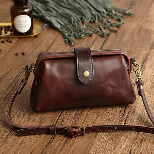 Theresa’s Everlasting Charm | Unique Women’s Bag