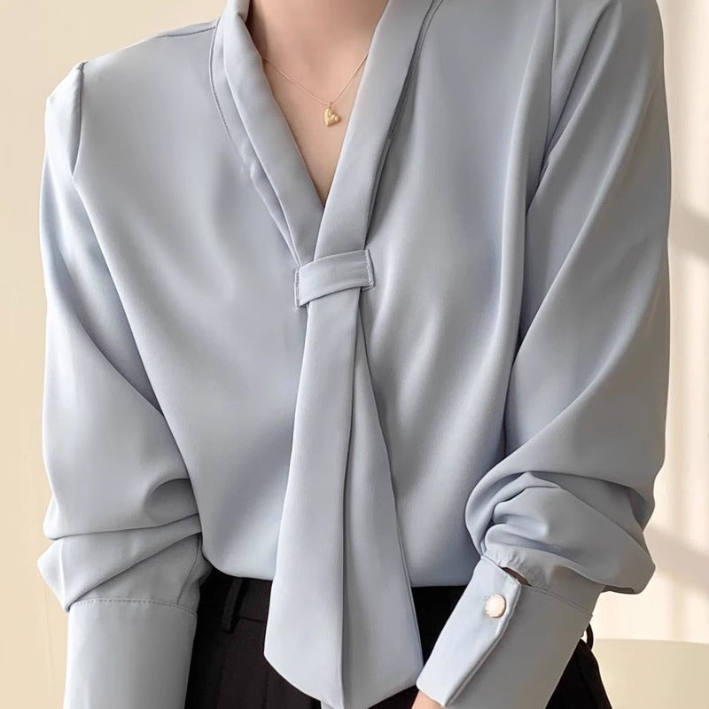 QUINN I LONGSLEEVE BOW-TIE BLOUSE
