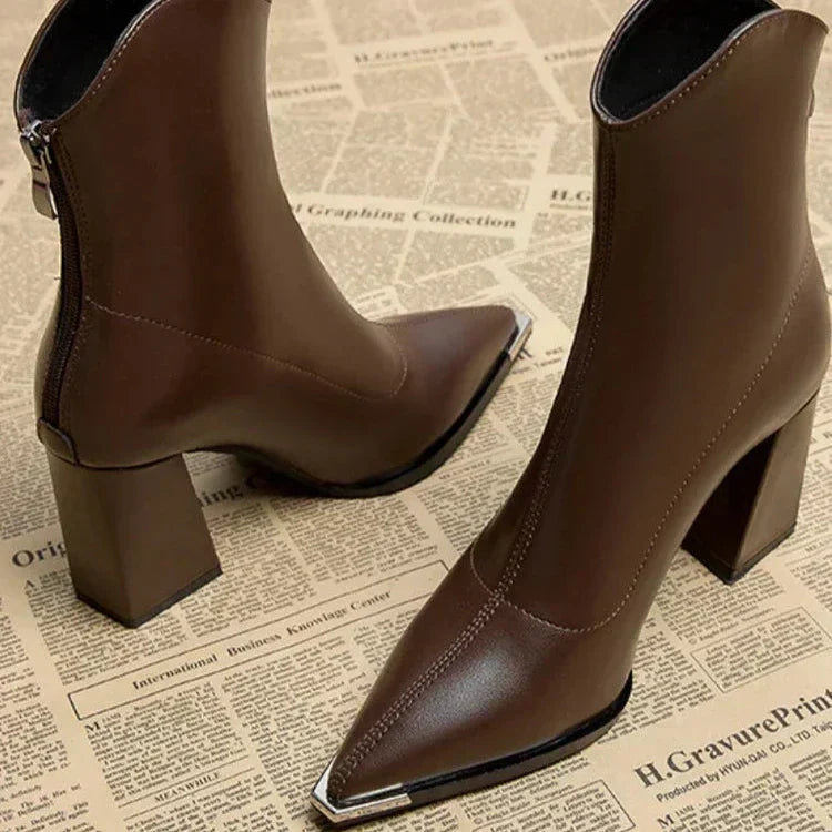 Relaxed Fit Leather Heels