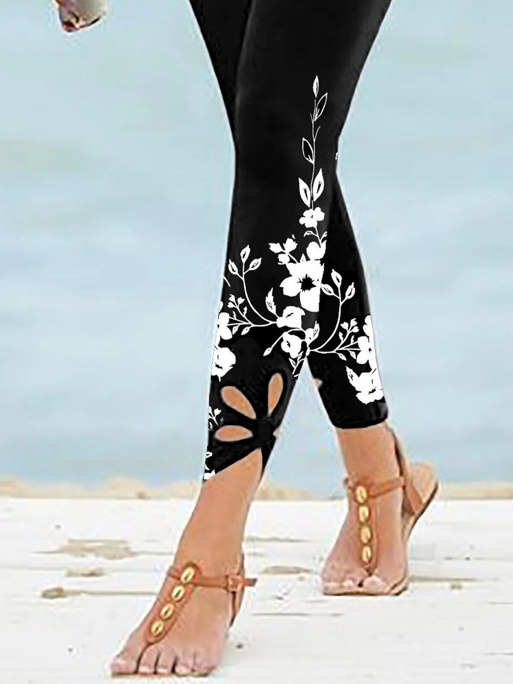 Lyrish™ - Floral Accent Leggings