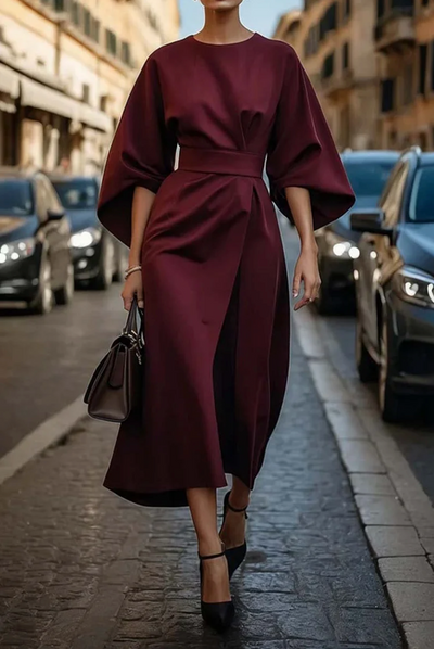 Valeria - Chic Dress