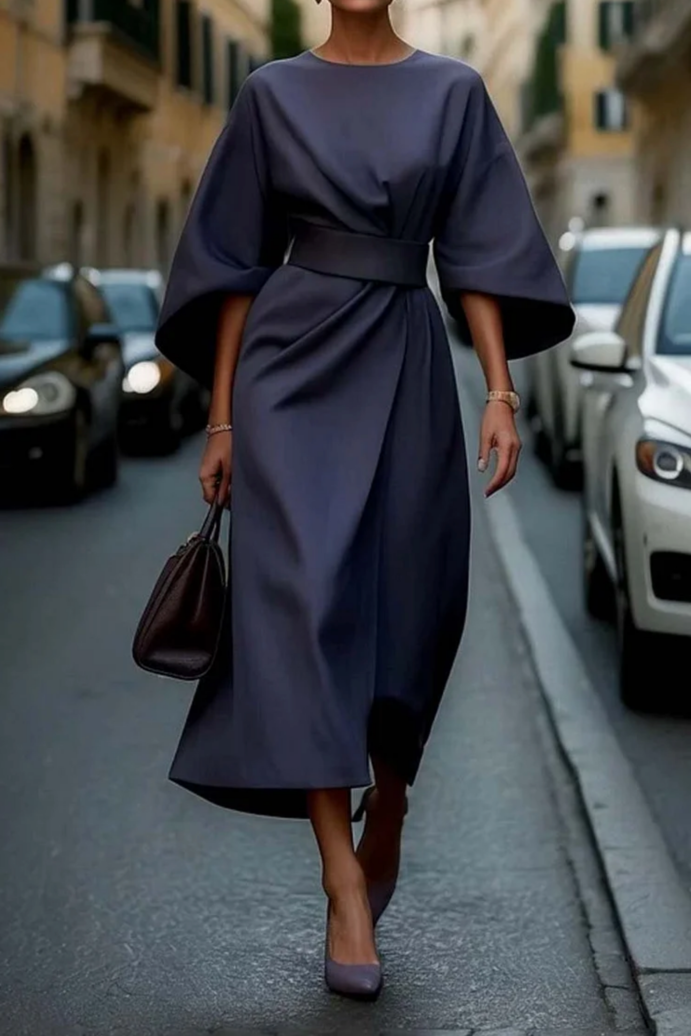 Valeria - Chic Dress